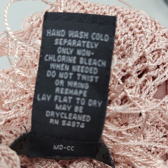 The Limited Womens Vtg y2k Hand Knit Beaded Fringe Crochet V Neck Pink Top SzS🖤 - Picture 12 of 15